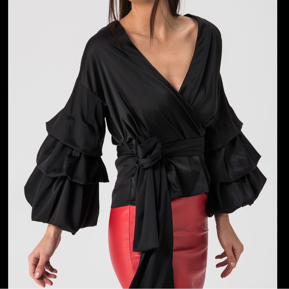 DO+BE Black wrap satin blouse - Size S.